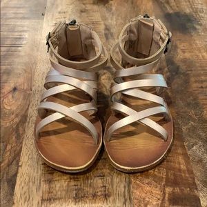 Little girls Blowfish rose gold sandals
